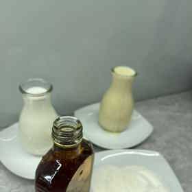 Potřeba jsou jen čtyři ingredience, přičemž hlavní je placatka rumu.