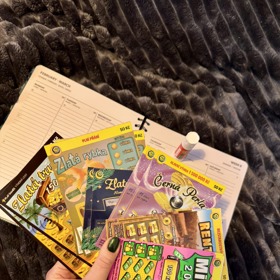 Poskládat dárek můžete i z losů v různých cenových kategoriích.