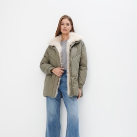 Nenechte se zlákat levnou cenou na bundičky, které nejsou kvalitní a často nejsou nadčasové. (MOHITO)