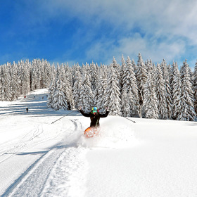 Těšit se můžete na metr a půl přírodního sněhu. 