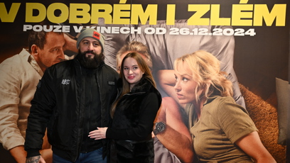 FOTO: MMA zápasník Michal Martínek dorazil po boku své ženy Lenky.