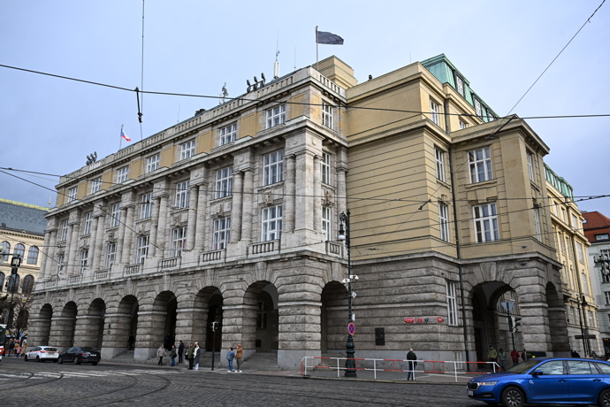 Karlova univerzita v Praze.