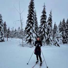 Markéta Pekarová Adamová vyrazila na běžky.