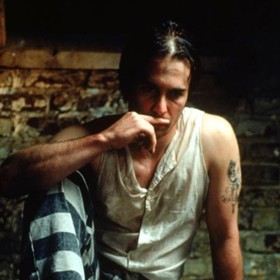 Sam Rockwell si v Zelené míli zahrál zákeřného vězně Wild Billa.