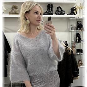 Radka Franc a její stříbřitá večírková variace.