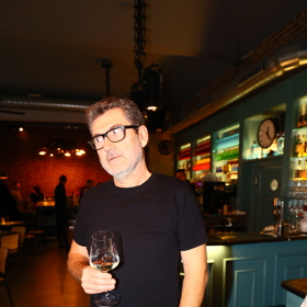 Radim Fiala si nenechal ujít oslavu dvaceti let seriálu Ordinace v růžové zahradě.