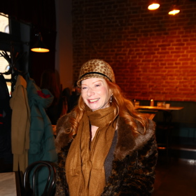 Bára Štěpánová se vyladila do odstínů hnědé.