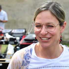 Veronika Khek Kubařová se kvůli seriálu Limity obarvila na blond.