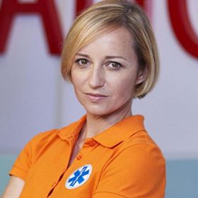 Herečka Jana Holcová jako záchranářka Zita Hanáková.