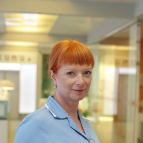 Bára Štěpánová se proslavila také rolí vrchní sestry Babety v seriálu Ordinace v růžové zahradě.