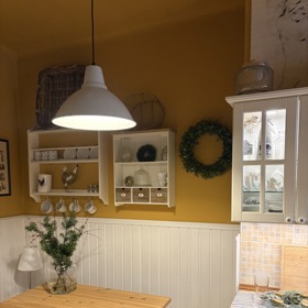 Každou návštěvu Bára usazuje u stolu v kuchyni, ani ta z Lifee nebyla výjimkou.