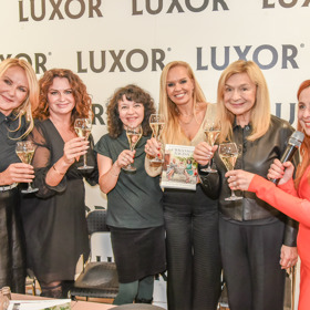 Křest knihy Gurmánkou navždy byl plný známých osobností.