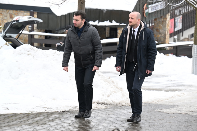 Pohřeb moderátora Rádia Kiss, Jirky Vondry, proběhl ve smuteční obřadní síni v Rokytnici nad Jizerou.
