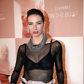 Debbie Brown na módní přehlídce On the Boat.