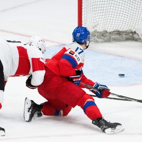 Čeští hokejisté na MS dvacítek válí.