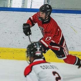 Adam Uličný patřil mezi hokejové talenty.