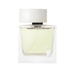 Parfém britské značky illuminium, White Gardenia Petals, v přepočtu 3 670 Kč/100 ml