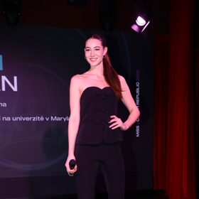 Aylin Saran, 26 let, studentka a modelka, Praha