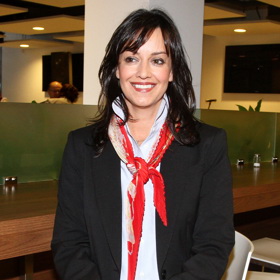 Tereza Brodská si černý účes s ofinkou pěstuje už dlouhé roky a je jejím poznávacím znamením.