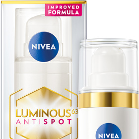 Zmatňující denní krém proti tmavým skvrnám s SPF 50, Luminous 630, Nivea, 720 Kč