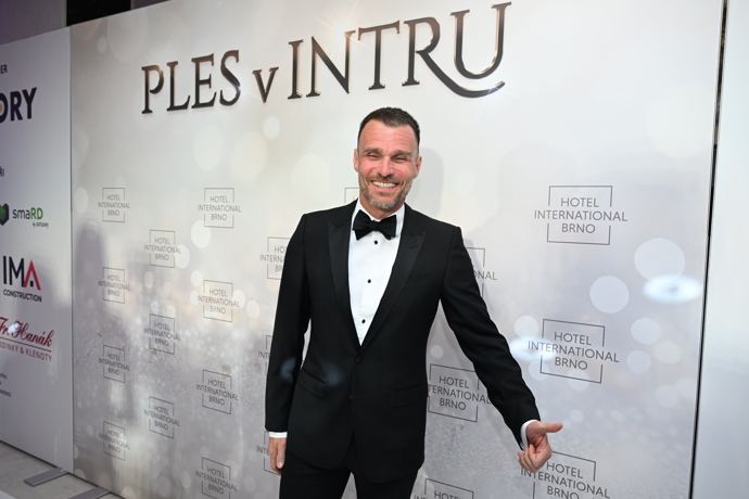 Leoš Mareš vypadá skvěle. 