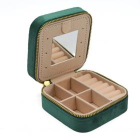 Sametová šperkovnice, Olivie, 599 Kč