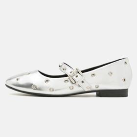 Stříbrné baleríny Mary Jane s cvočky, Raid, 890 Kč