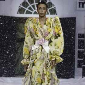 Richard Quíinn ale vtiskl svůj rostlinný idol také do vzorů svých úchvatných modelů.