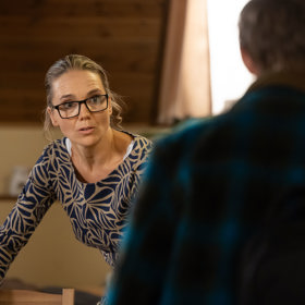 Soňa totiž podrazí svého syna Erika. Důvod? Myslí si, že pro něj dělá to nejlepší...