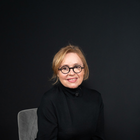 Jitka je velkou odpůrkyní škatulkování lidí podle věku. Sama o sobě tvrdí, že je už navěky 55+ a přesné číslo pro ni není důležité.