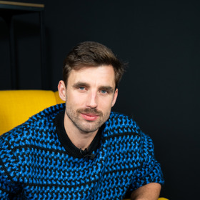 Václav Šanda ve studiu pro eXtra Hosta. 