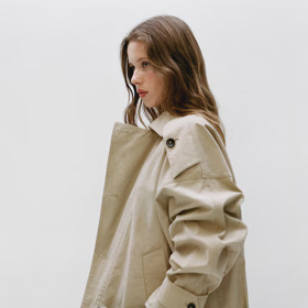 Kabelka na rameno s přezkami, Mango, 999 Kč