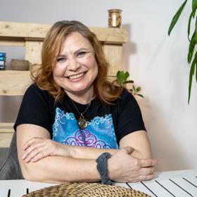 Zpěvačka a lékařka Michaela Mikešová navštívila talkshow Na kafeečko.