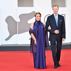 Lucemburský velkovévoda Jindřich s manželkou Marií Teresou jsou podle listu Business Insider nejbohatšími evropskými vladaři.