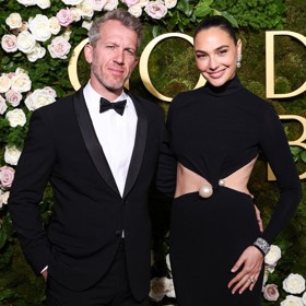 I díky tomu, že se nenechala odbýt, je dnes Gal Gadot mezi námi a s manželem Jaronem Varsanem se mohou radovat ze šestičlenné rodiny.