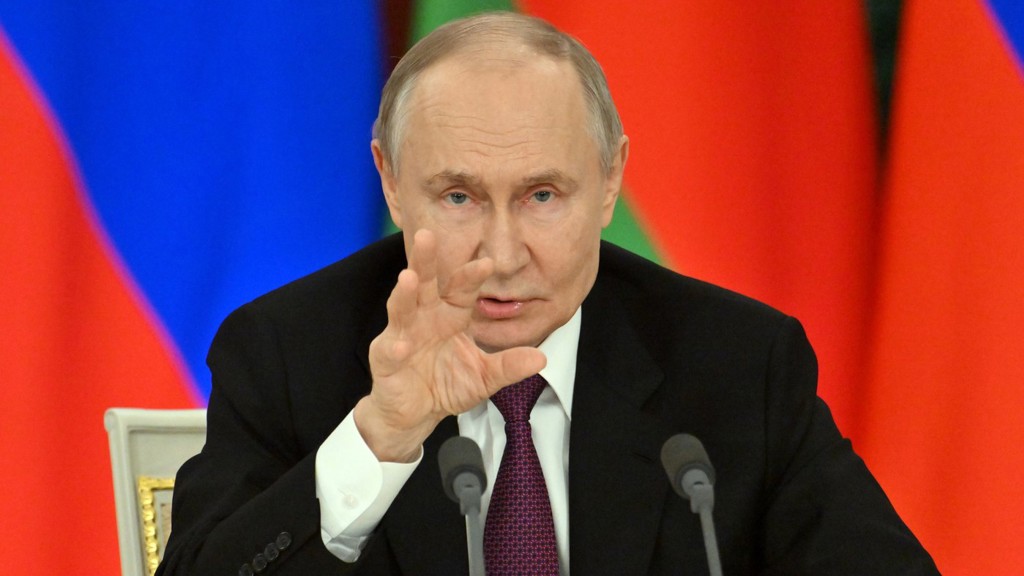 Ruský prezident Vladimir Putin oznámil, že souhlasí s příměřím s Ukrajinou, má ale několik otázek. 