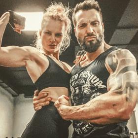 Iva Pazderková a Václav Noid Bárta na sobě začali tvrdě makat pod vedením profesionálního trenéra.