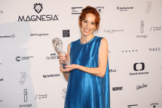 Táňa Pauhofová má Českého lva za snímek Vlny. 