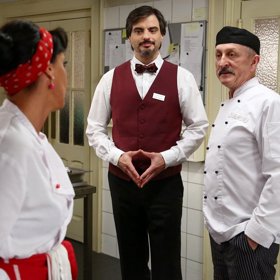 Ernesto Čekan se objevil také v seriálu Ohnivý kuře. 