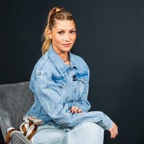 Hostem Báry Hlaváčkové v pořadu Ženská tabu byla zpěvačka Tereza Kerndlová. Tereza je krásná, úspěšná, má harmonický vztah s manželem i rodiči a také domeček ve Španělsku. Kvůli tomu se občas stane terčem internetových hejtrů.