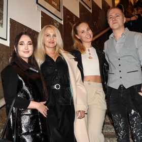 Denisa Grossová už představila Filipa Hořejše mamince Šárce a sestře Natálii.