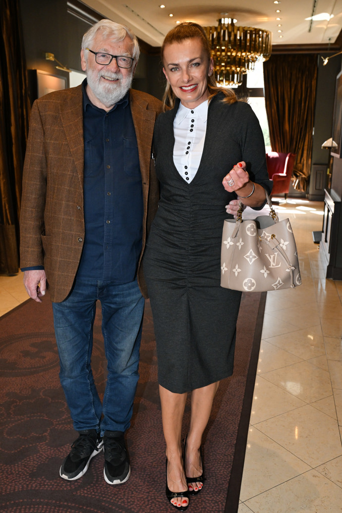 Josef Klíma a Alice Bendová na tiskovce TV Barrandov.