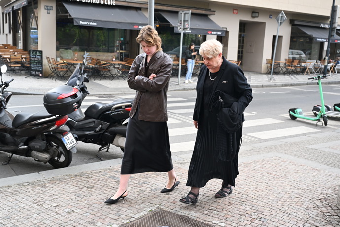Poslední rozloučení s hercem Aloisem Švehlíkem v Národním divadle.