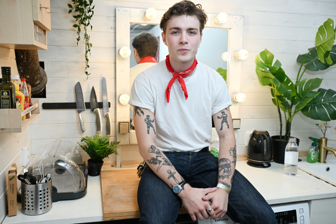 Šimon Opp chodil s Justýnou Zedníkovou. 