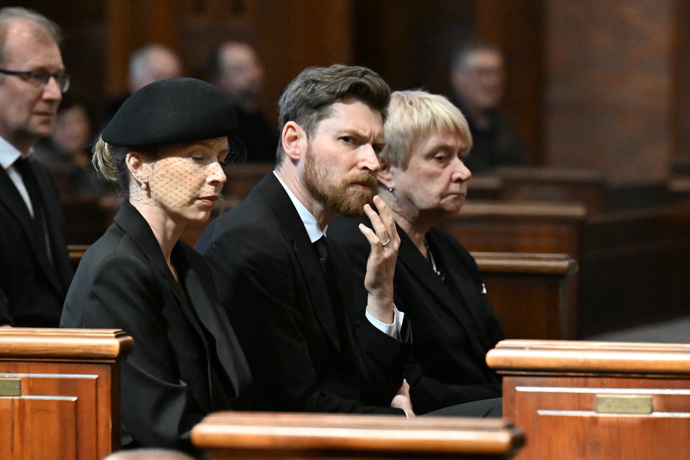 Zdrcená rodina Aloise Švehlíka.