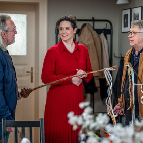 Seriál ulice tento týden začíná zábavním velikonočním speciálem.