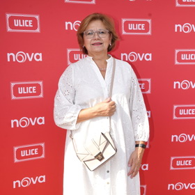 Herečka Ivana Andrlová začínala v pohádkách a byla nejoblíbenější princeznou několika generací dětí.