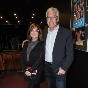 Společně mají dva dospělé syny, první tragicky zemřel. 