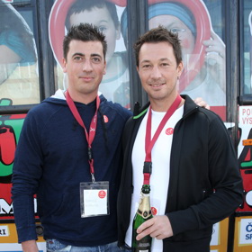 František Kaberle řečený Kabelka (vpravo) je jedním z nejlepších zadáků v historii českého hokeje. Jeho rozvaha, skromnost a zabijácká střela golfákem od modré jsou dnes už legendární. Jeho mladší brácha Tomáš za ním příliš nezaostal.