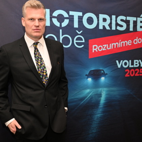 Filip Turek se rozhodl kandidovat.